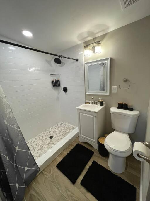 New Midtown Modern Studio With Backyard 피닉스 외부 사진